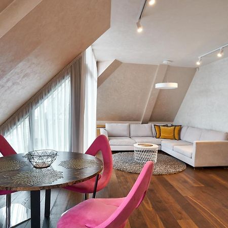 Emi Apartment Riga Eksteriør bilde